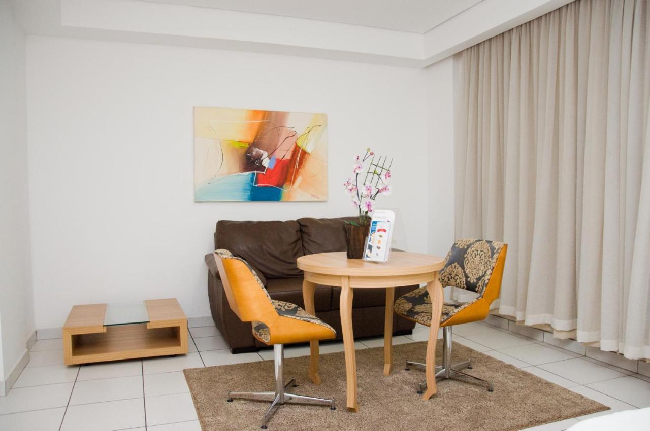Delcas Hotel Cuiabá Zimmer foto